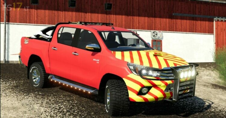 Toyota Hilux Pilot Car v 2.3 - FS19 mods