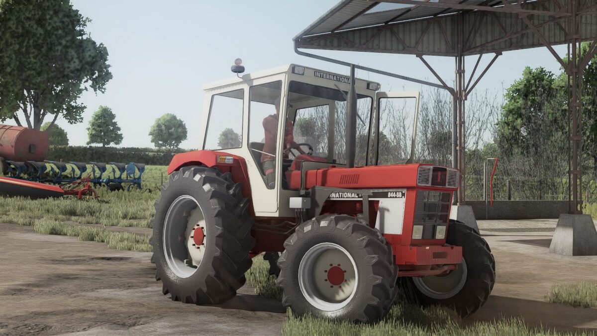 IH 844 SB v 1.0.0.2